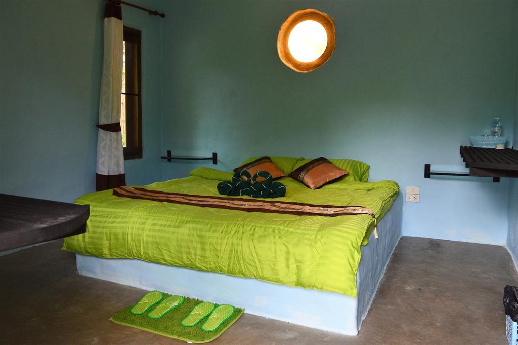 Monkey House Hotell Pai Exteriör bild